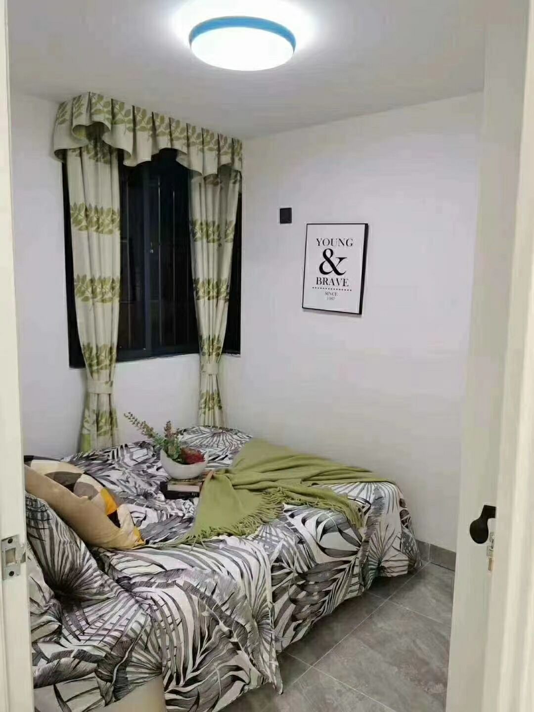 7.jpg